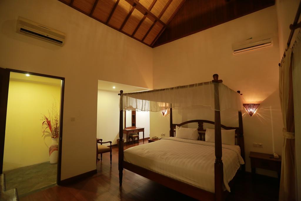 Putri Bali Villa Семиньяк Экстерьер фото