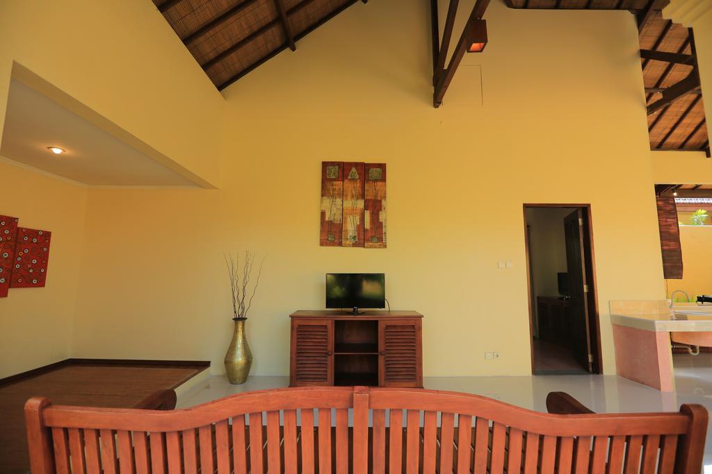 Putri Bali Villa Семиньяк Экстерьер фото