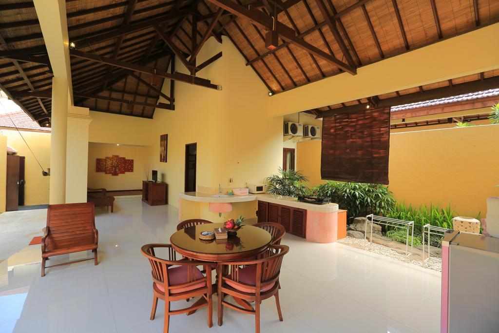 Putri Bali Villa Семиньяк Экстерьер фото