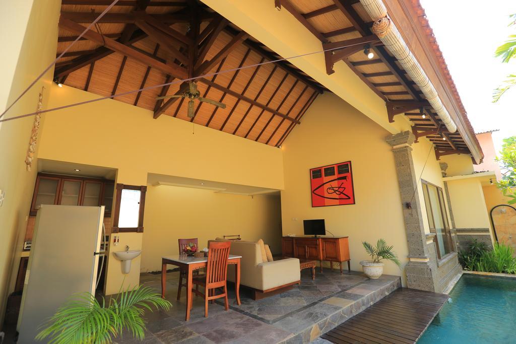 Putri Bali Villa Семиньяк Экстерьер фото